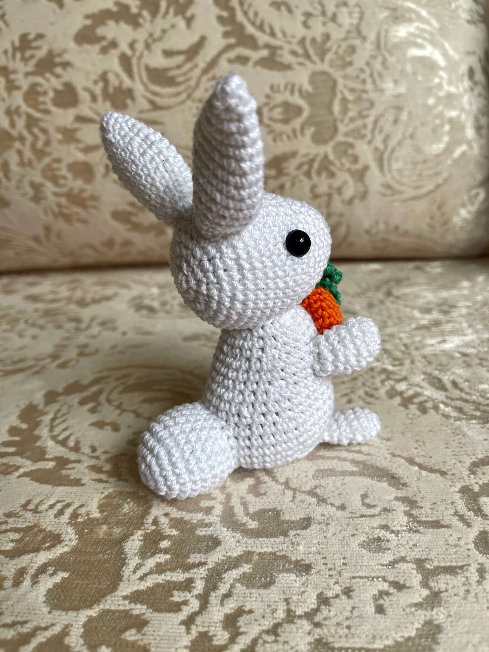 Crochet Amigurumi Bunny holding carrot plush toy keychain