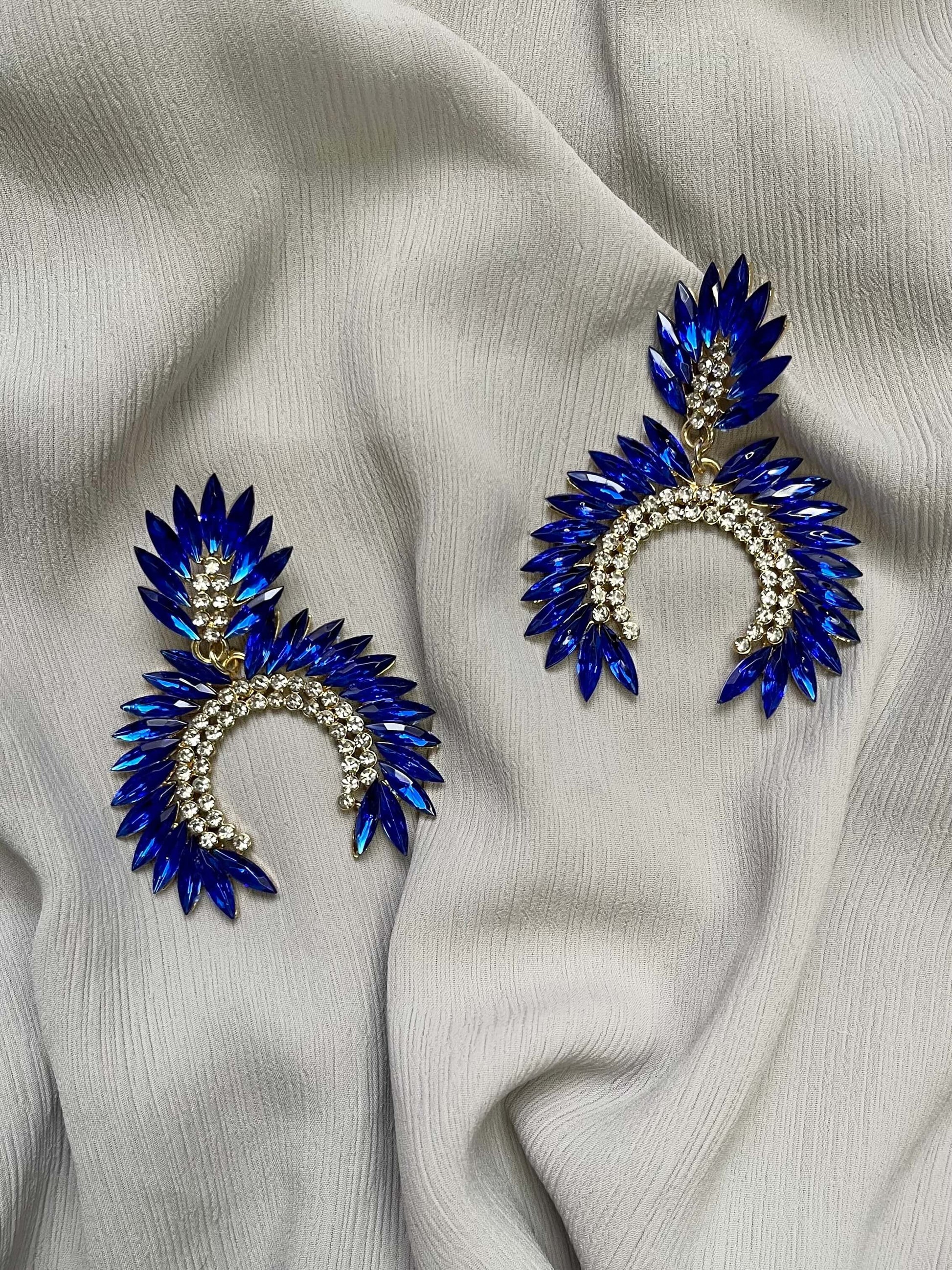 Blue fancy geometric peacock feather shape dangle drop fashion jewelry earrings with rhinestones - Roulette Safari