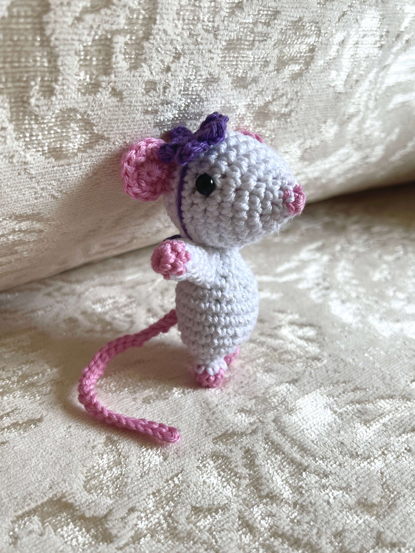 Crochet Amigurumi White mouse with flower headband plush toy keychain