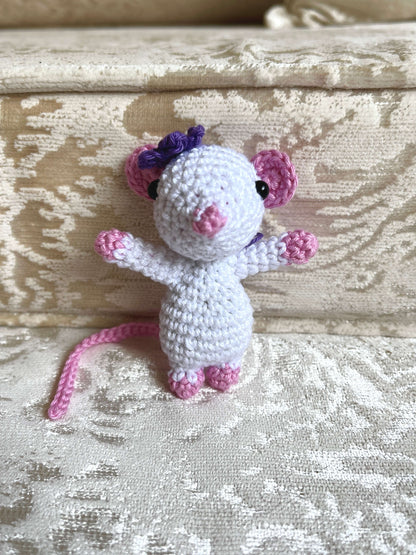 Crochet Amigurumi White mouse with flower headband plush toy keychain