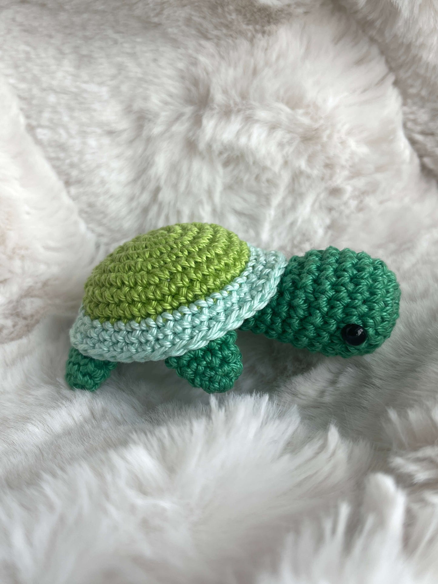 Green Crochet Amigurumi Turtle plush toy keychain